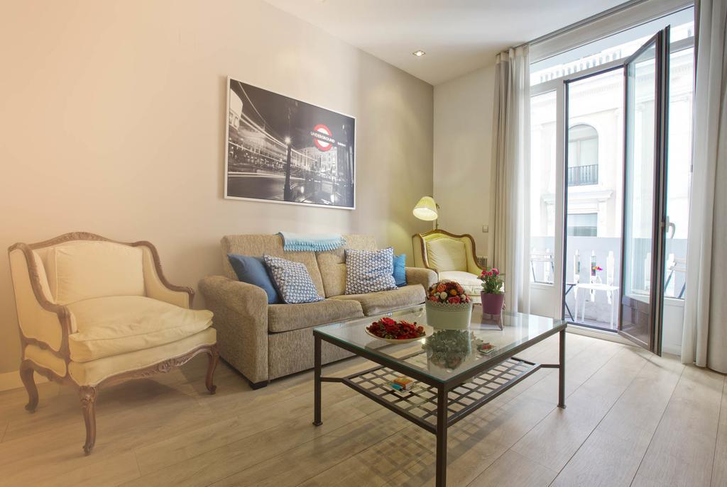 Smartrental Madrid Gran Via Apartments Buitenkant foto