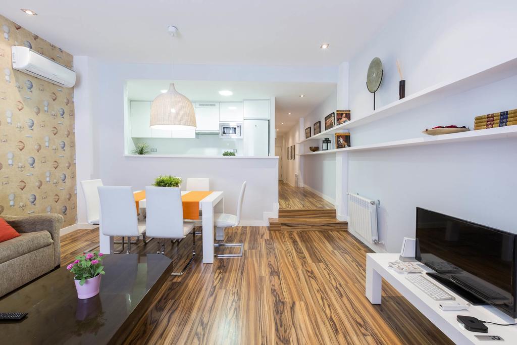 Smartrental Madrid Gran Via Apartments Buitenkant foto