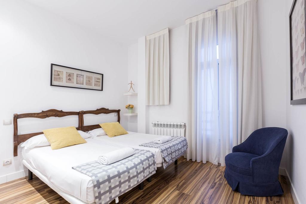 Smartrental Madrid Gran Via Apartments Buitenkant foto