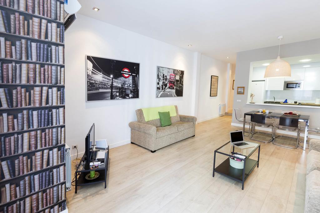 Smartrental Madrid Gran Via Apartments Buitenkant foto