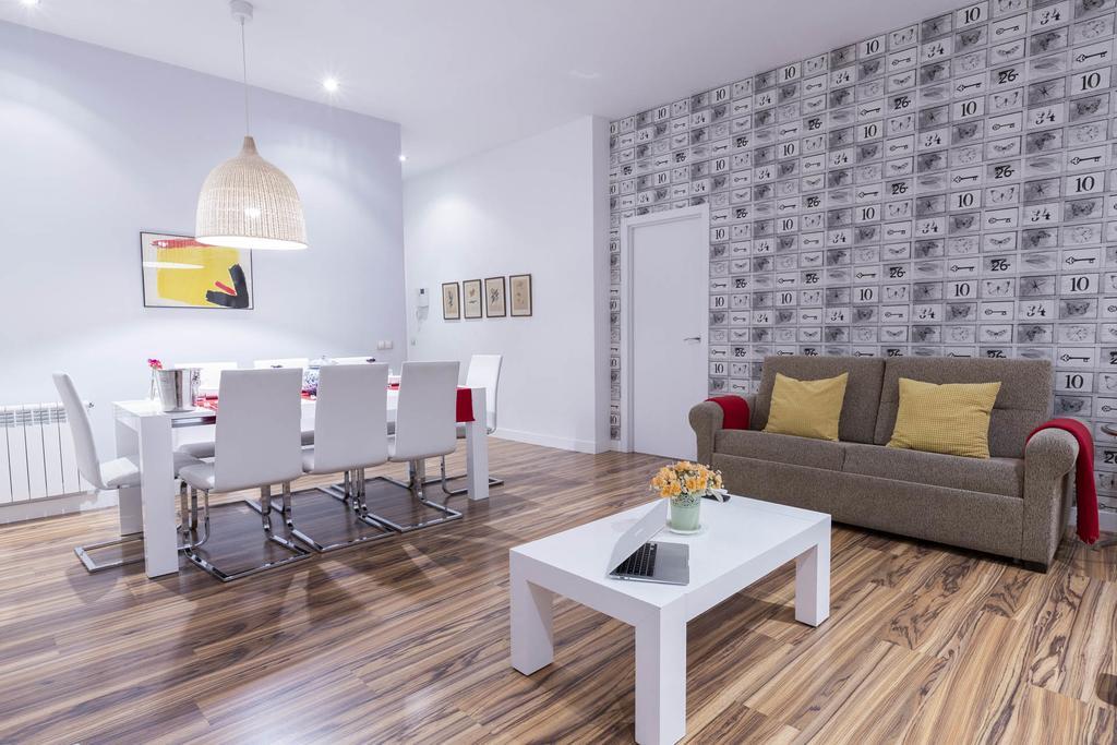 Smartrental Madrid Gran Via Apartments Buitenkant foto