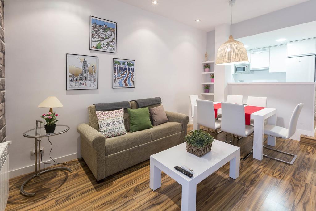 Smartrental Madrid Gran Via Apartments Buitenkant foto