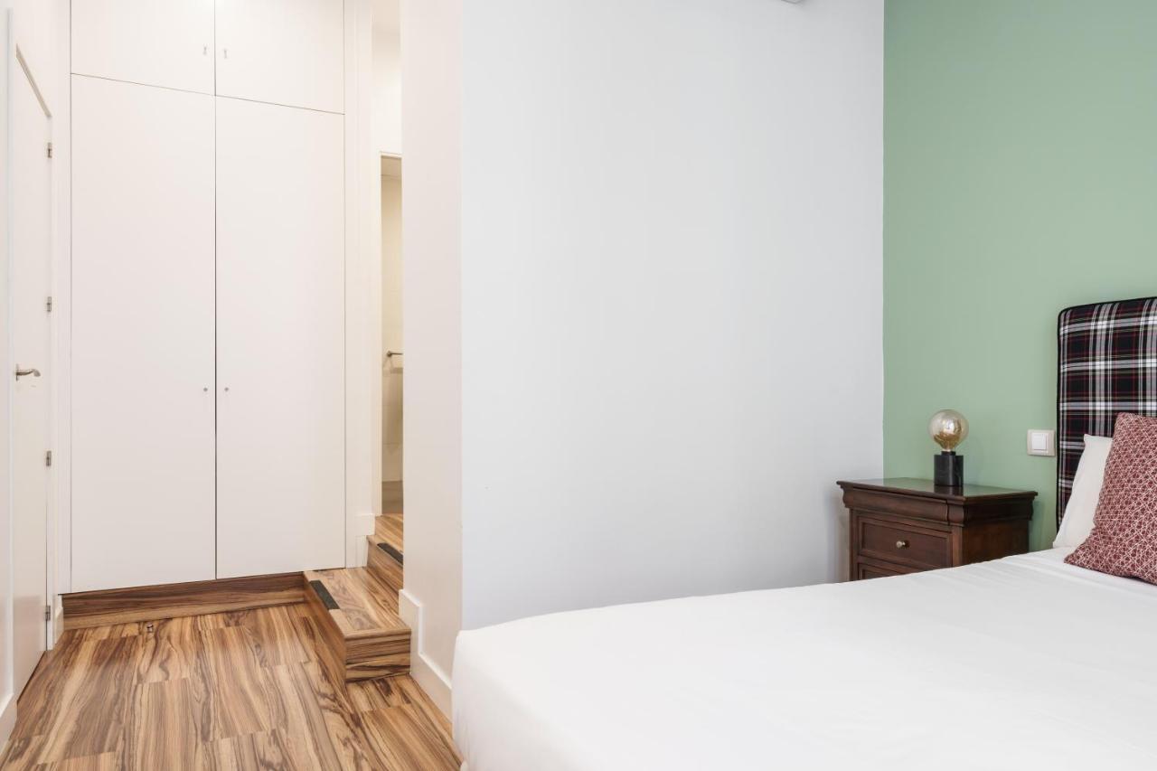 Smartrental Madrid Gran Via Apartments Buitenkant foto
