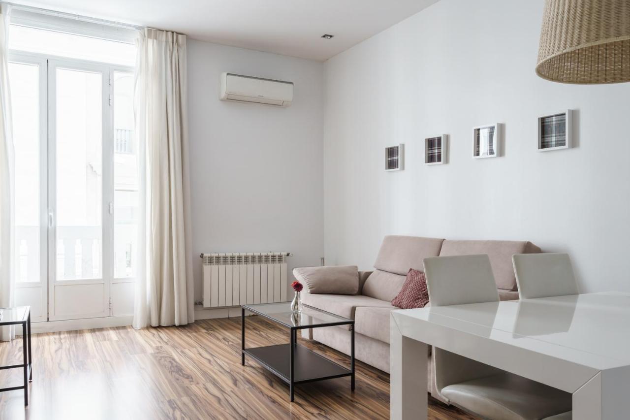 Smartrental Madrid Gran Via Apartments Buitenkant foto
